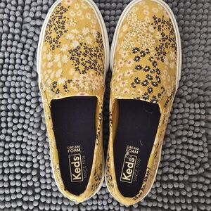 Keds Yellow and Black Floral Sneakers